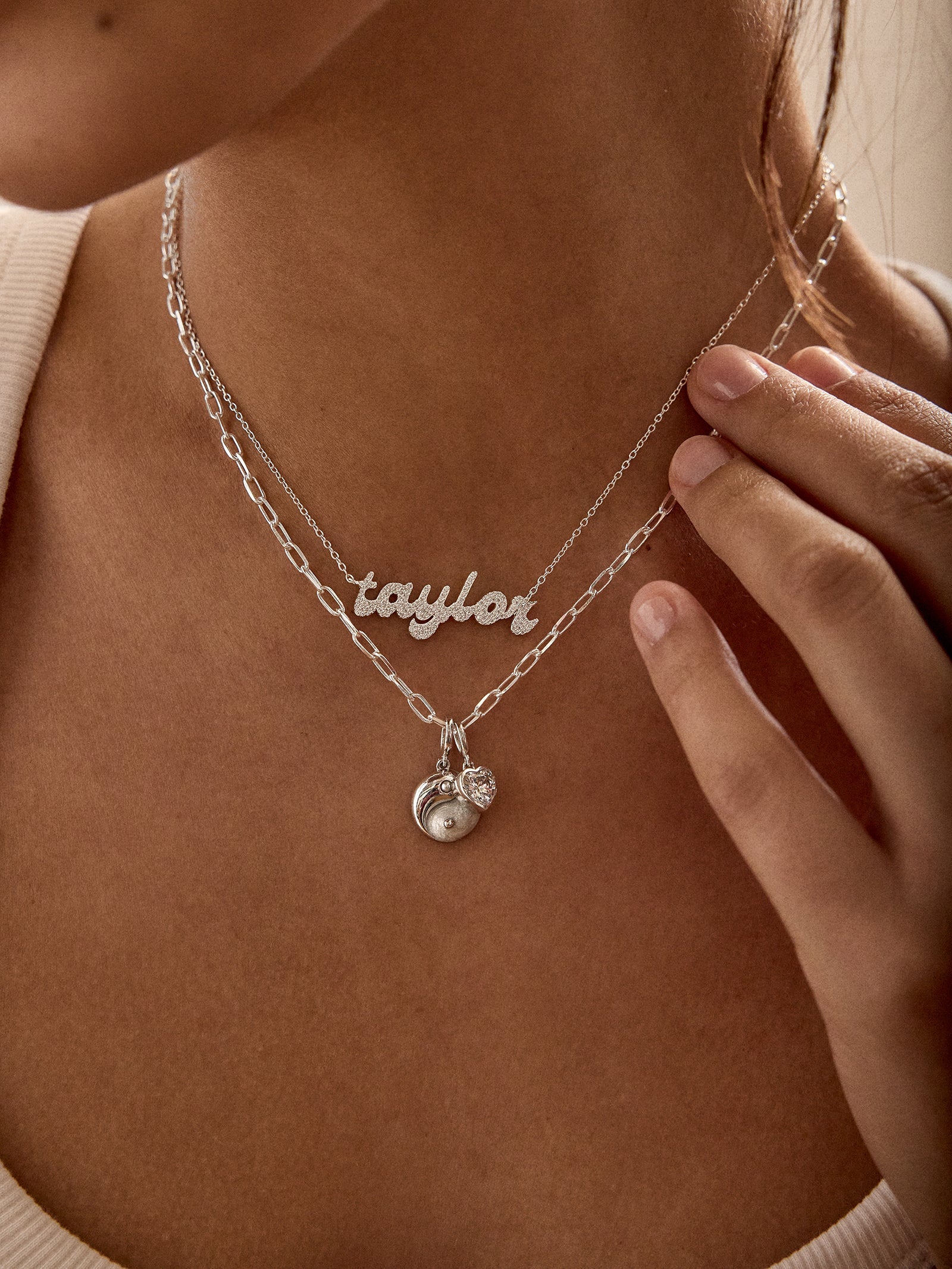 18K Gold Custom Nameplate Necklace - Luxe